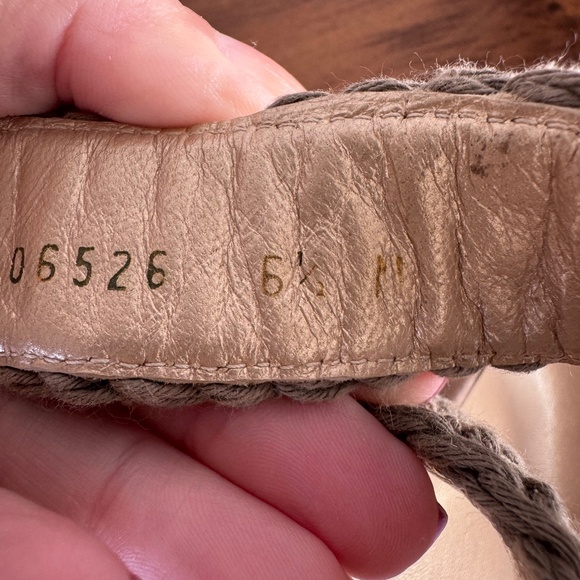 Stuart Waitzman Wedge Espadrille - Picture 4 of 8